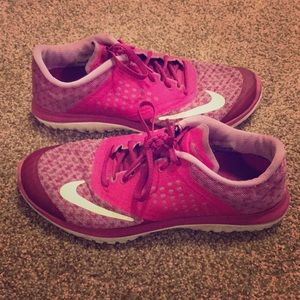 Women’s pink/purple Nikes